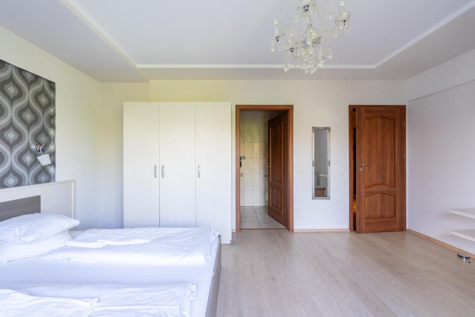 Faraway Aparthotel Near Vienna Airport With Anytime Self Check In Bruck an der Leitha Habitación foto